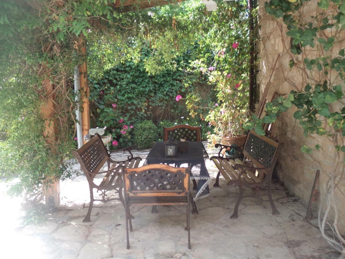 Villa Oleander Stone House Lemona Esterno foto